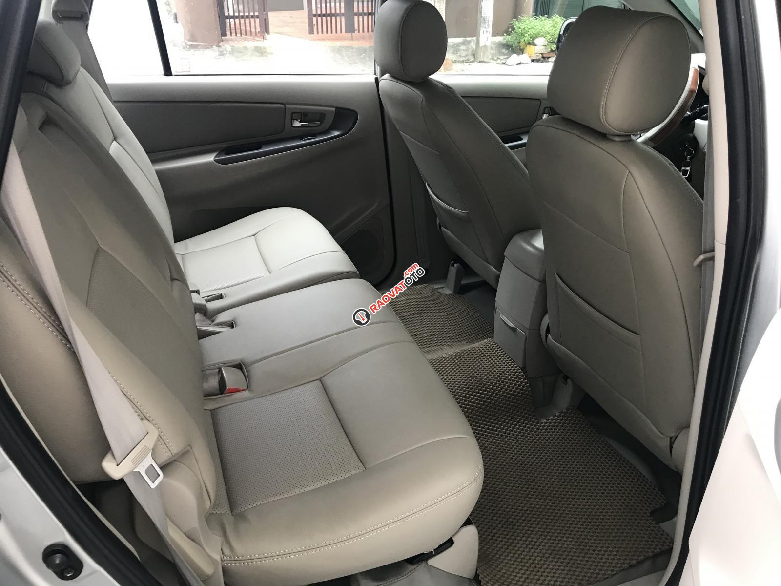 Bán Toyota Innova 2.0G sản xuất 2012-9