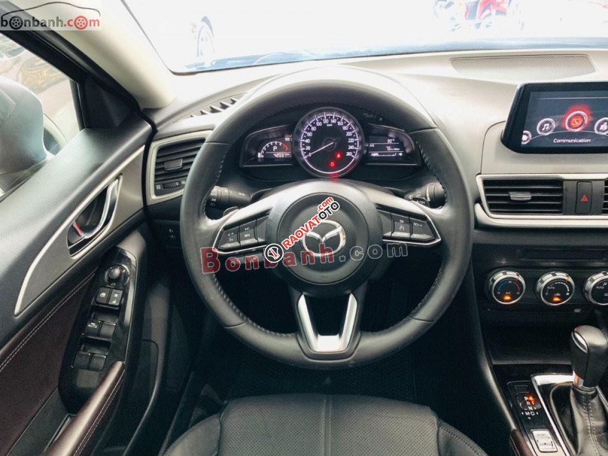 Bán xe Mazda 3 1.5 2017, màu xanh lam còn mới, giá tốt-4