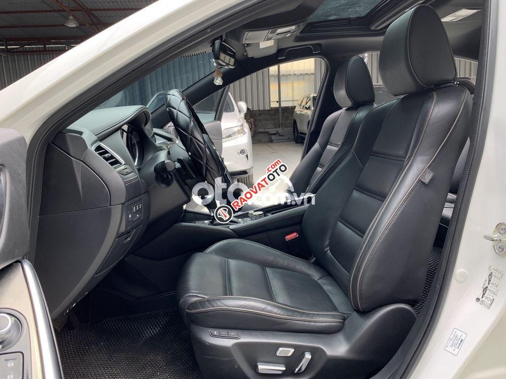 Bán Mazda 6 2.5 năm 2018, màu trắng số tự động-3