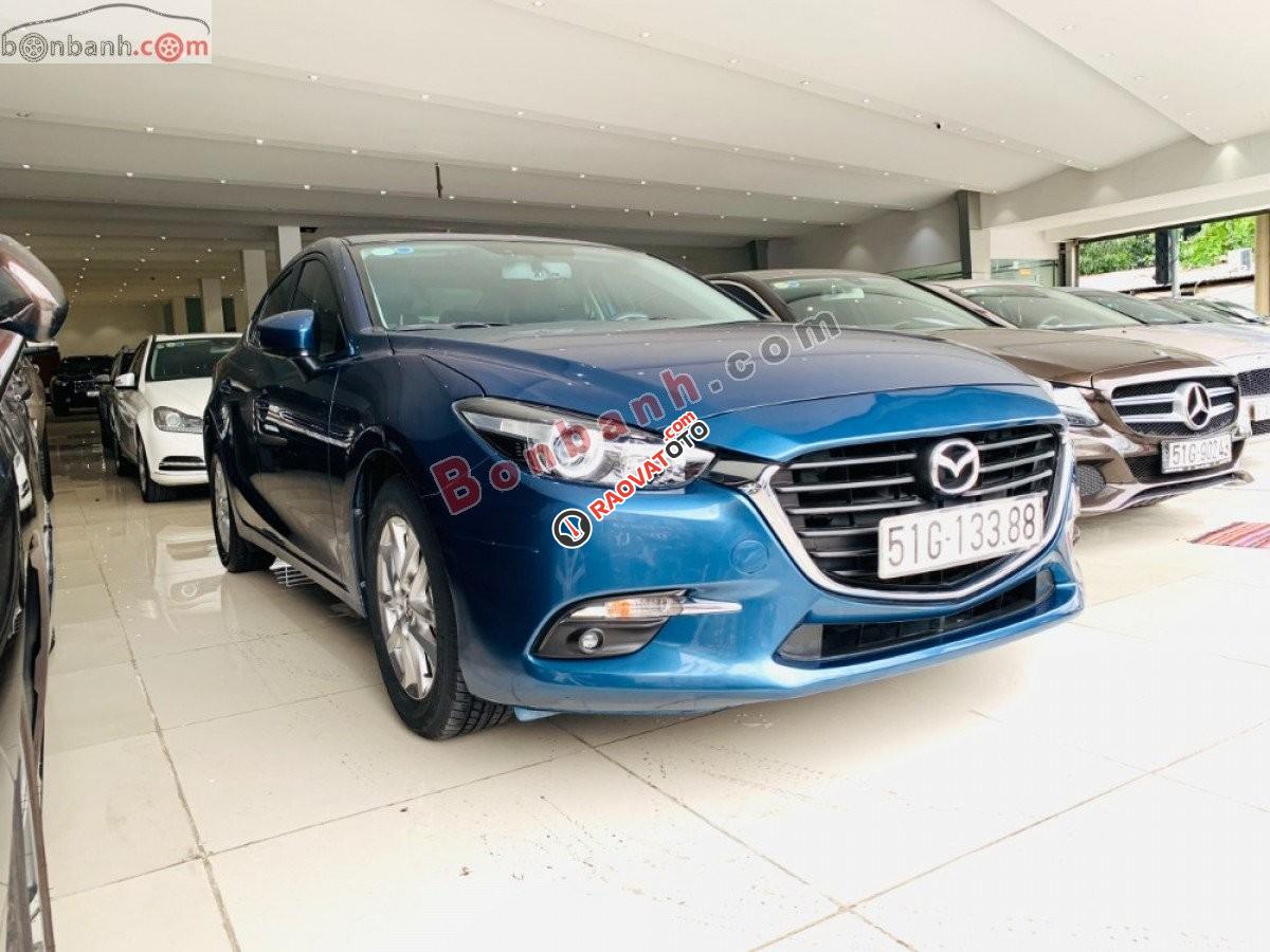Bán xe Mazda 3 1.5 2017, màu xanh lam còn mới, giá tốt-1