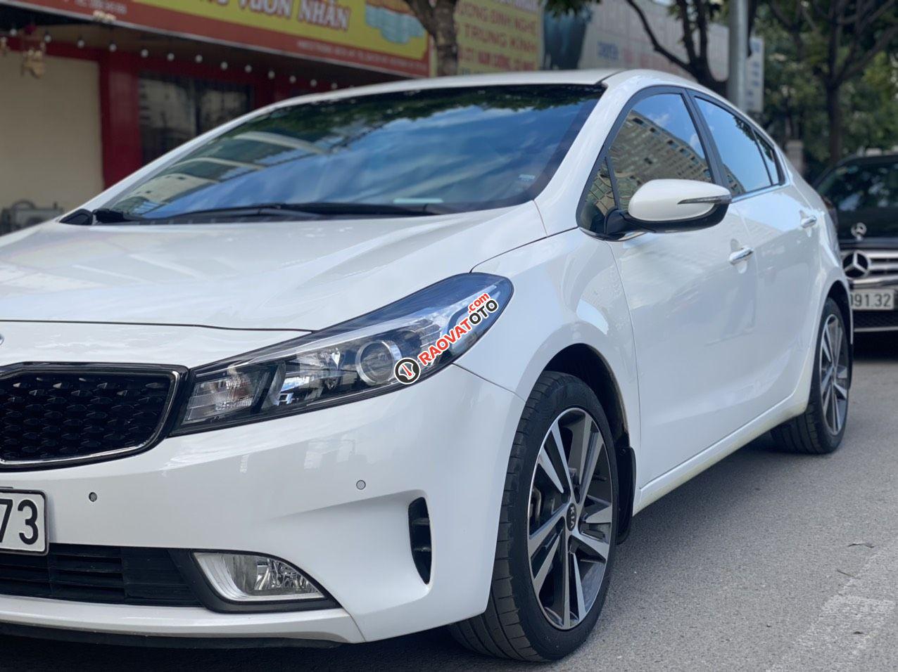 Cần bán gấp Kia Cerato 2.0AT sx năm 2017, giá cạnh tranh-17