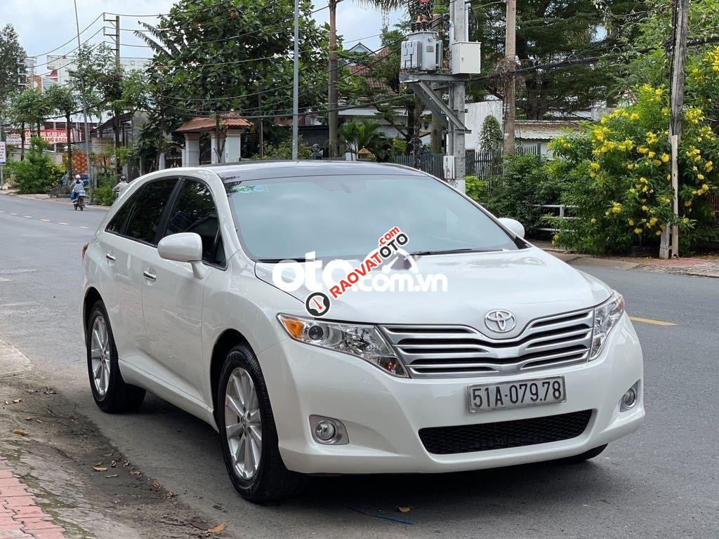 Bán Toyota Venza 2.7L năm 2010, màu trắng, xe nhập -1