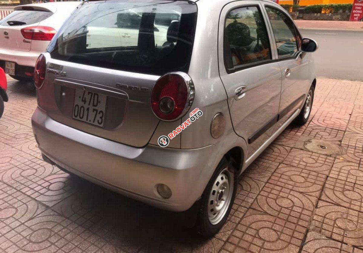 Cần bán gấp Chevrolet Spark Van đời 2009, màu bạc xe gia đình-3