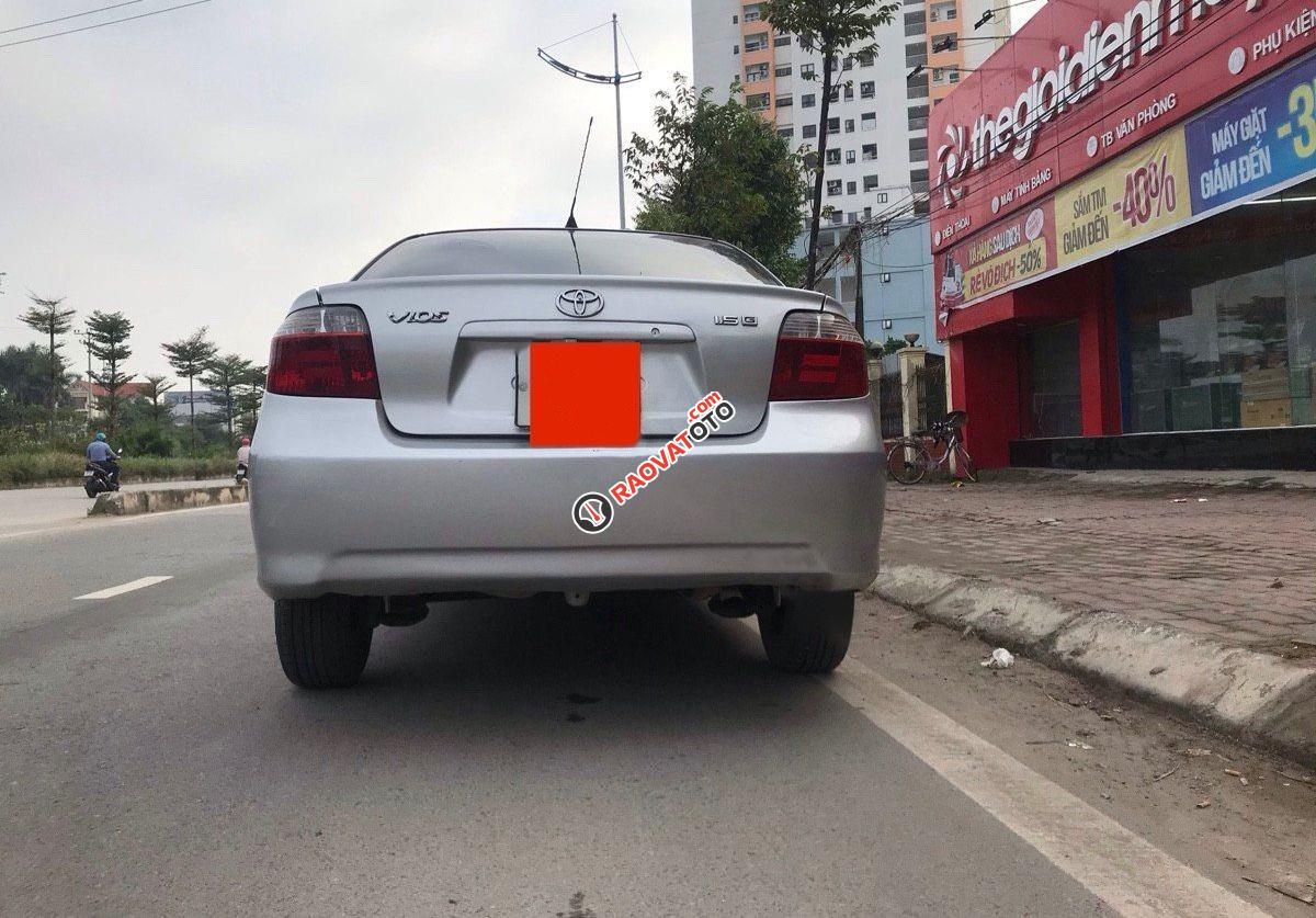 Cần bán gấp Toyota Vios MT đời 2005, màu bạc còn mới -3