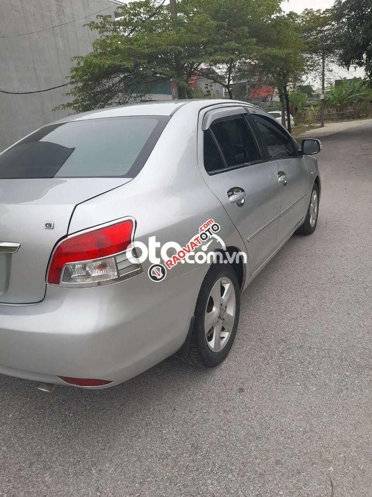 Cần bán Toyota Vios G sản xuất 2010, màu bạc, nhập khẩu nguyên chiếc-6