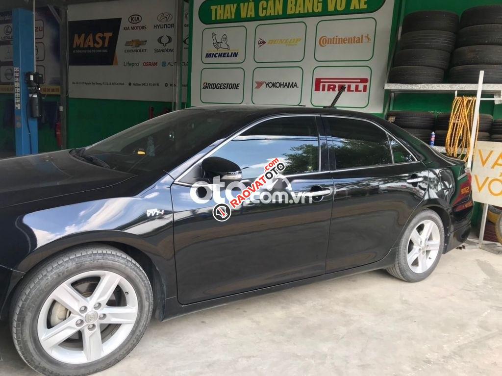 Bán Toyota Camry 2.5Q 2017, 815 triệu-4