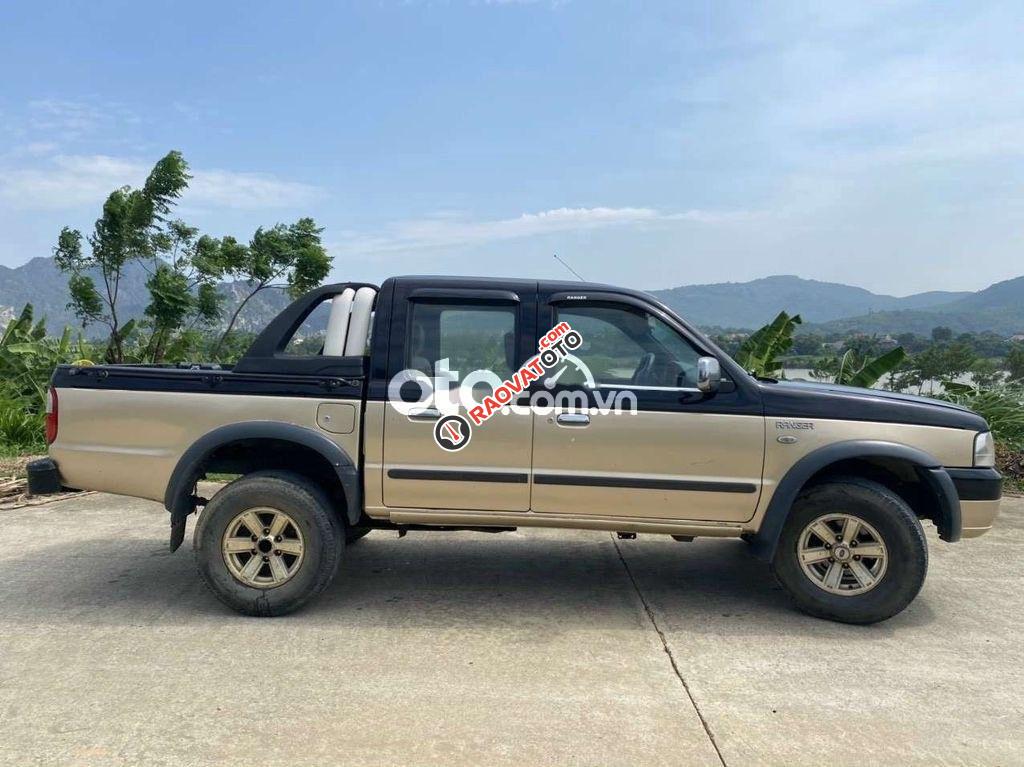 Cần bán xe Ford Ranger XLT đời 2005, xe nhập xe gia đình, 160tr-0