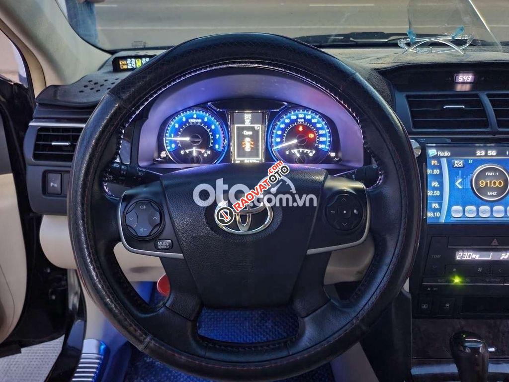 Cần bán lại xe Toyota Camry 2.5G năm sản xuất 2016 xe gia đình, 775 triệu-9