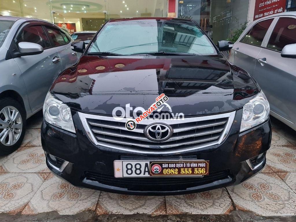 Bán Toyota Camry 2.0E năm sản xuất 2011, màu đen-0