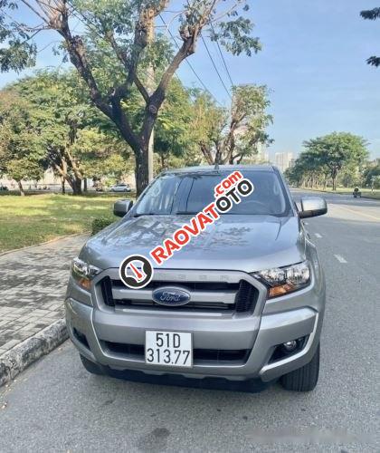 Cần bán xe Ford Ranger XLS 2.2L 4x2 MT năm sản xuất 2017, màu xám-6