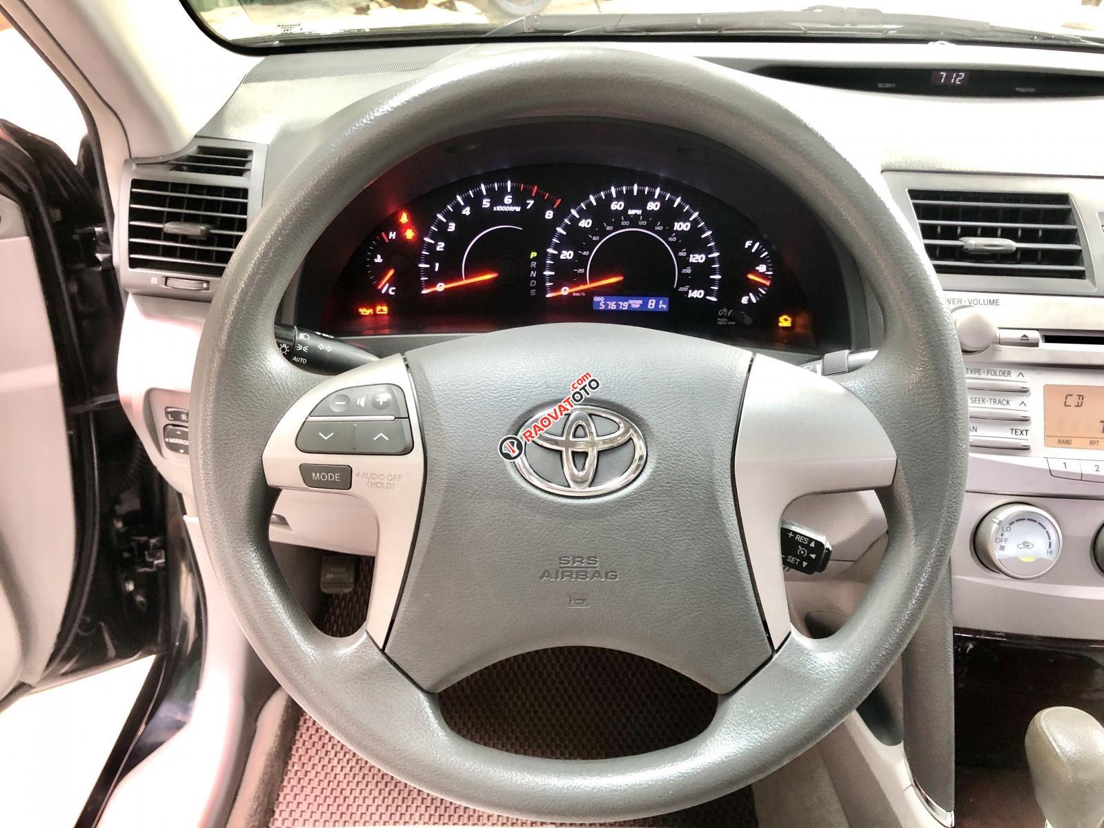 Bán Toyota Camry LE năm sản xuất 2010, nhập Mỹ-8