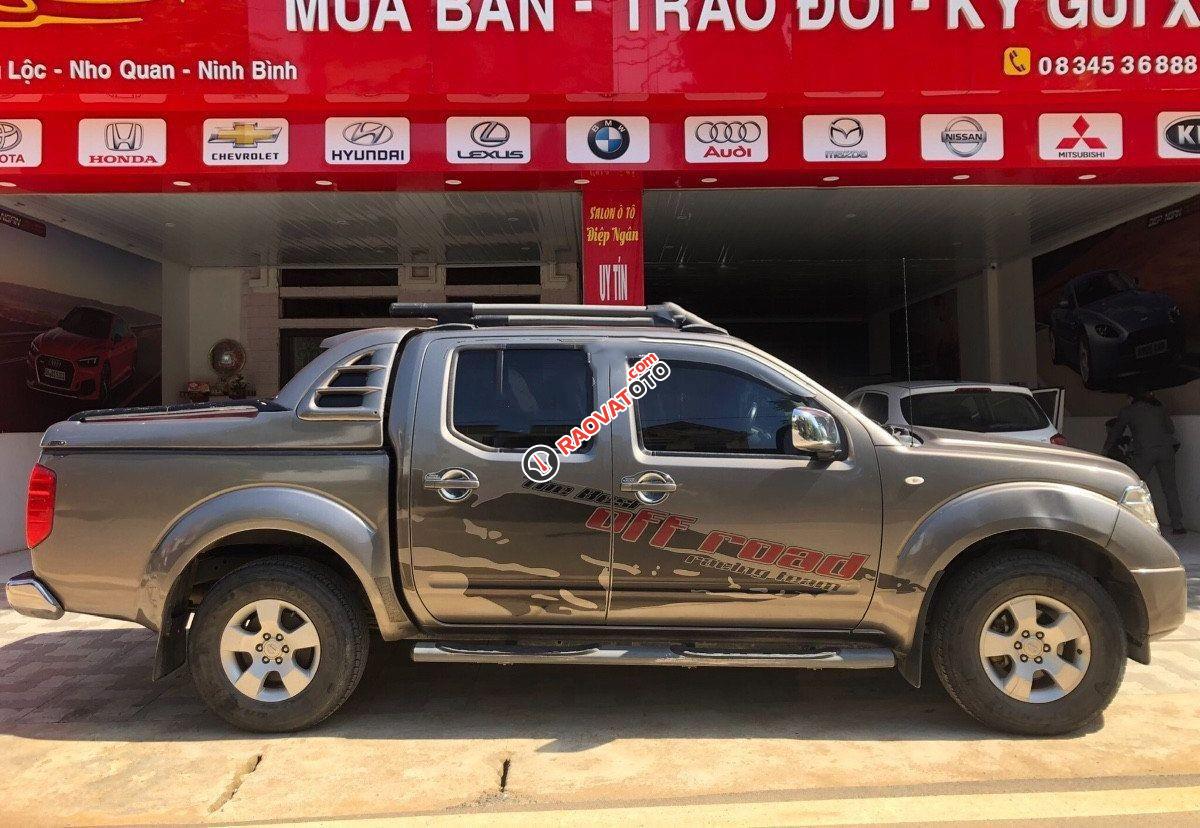 Cần bán gấp Nissan Navara LE đời 2013, màu nâu, xe nhập, giá chỉ 335 triệu-0