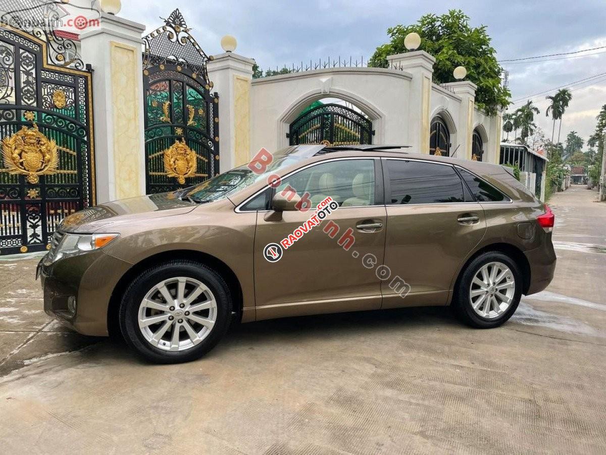 Bán Toyota Venza 2.7 năm sản xuất 2011, màu nâu, nhập khẩu nguyên chiếc chính chủ-1