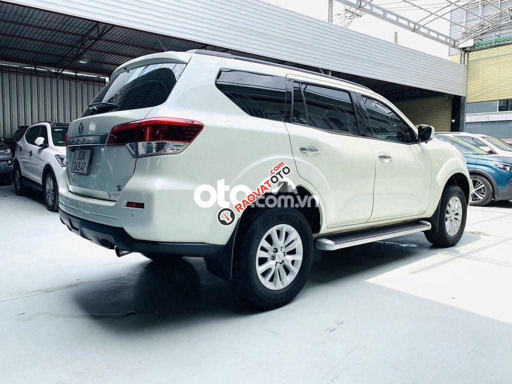 Cần bán lại xe Nissan Terrano 2.5MT 2018, màu trắng, xe nhập còn mới-5