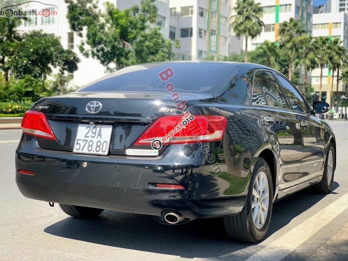 Cần bán gấp Toyota Camry 2.0E sản xuất năm 2009, màu đen, nhập khẩu  -6