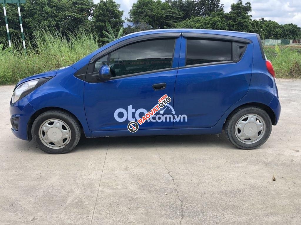 Cần bán xe Chevrolet Spark LS 2017, màu xanh lam, nhập khẩu nguyên chiếc, giá tốt-0