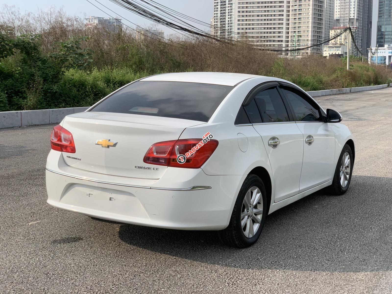 Cần bán lại xe Chevrolet Cruze đăng ký lần đầu 2017 ít sử dụng giá 350tr-7