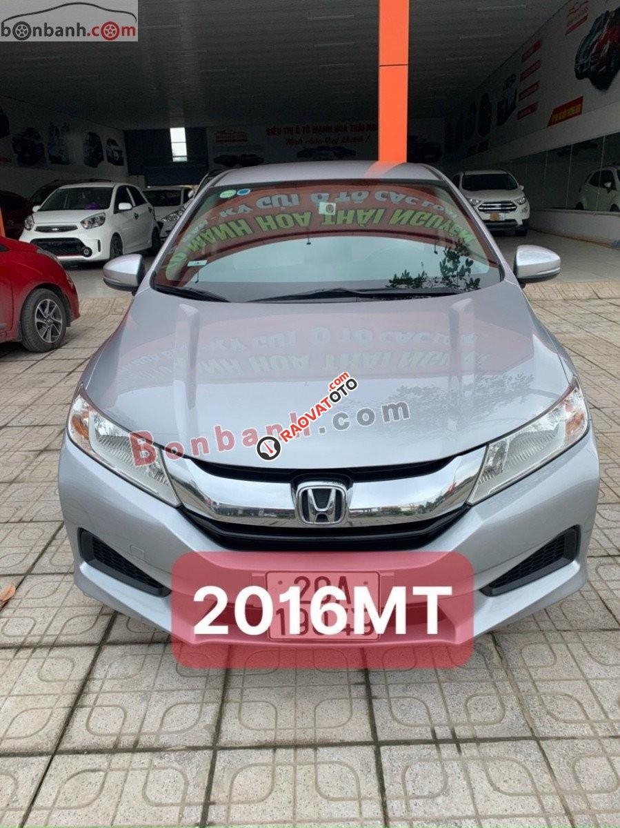 Cần bán xe Honda City 1.5 MT sản xuất năm 2016, màu bạc chính chủ-0