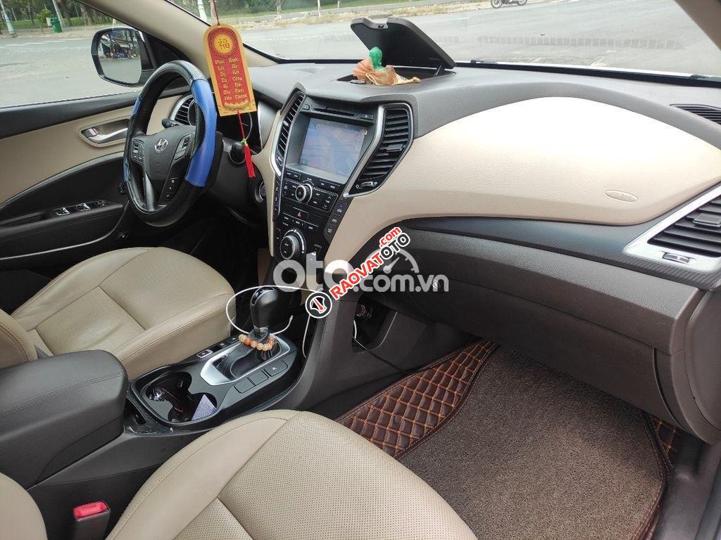 Cần bán xe Hyundai Santa Fe 2.2CRDI 2017, màu trắng giá cạnh tranh-2