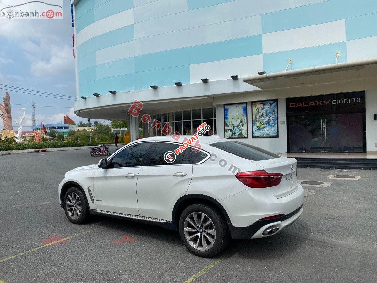 Cần bán BMW X6 X35i sản xuất 2018, màu trắng, nhập khẩu nguyên chiếc số tự động-6