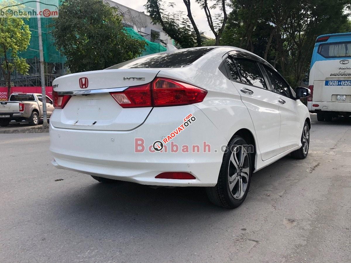 Cần bán gấp Honda City AT năm sản xuất 2016, màu trắng-6