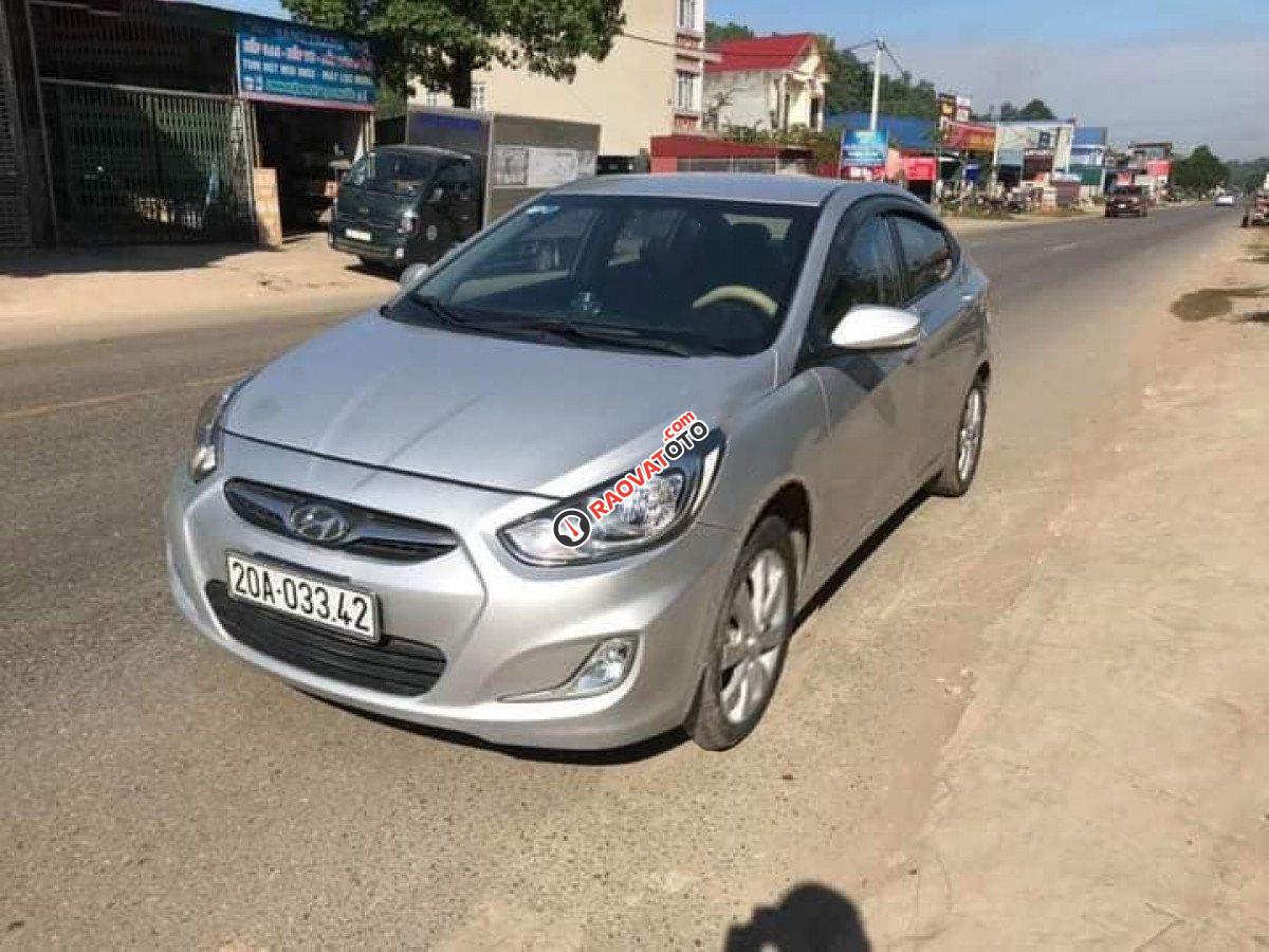 Bán xe Hyundai Accent 1.4 AT đời 2012, màu bạc, nhập khẩu -0