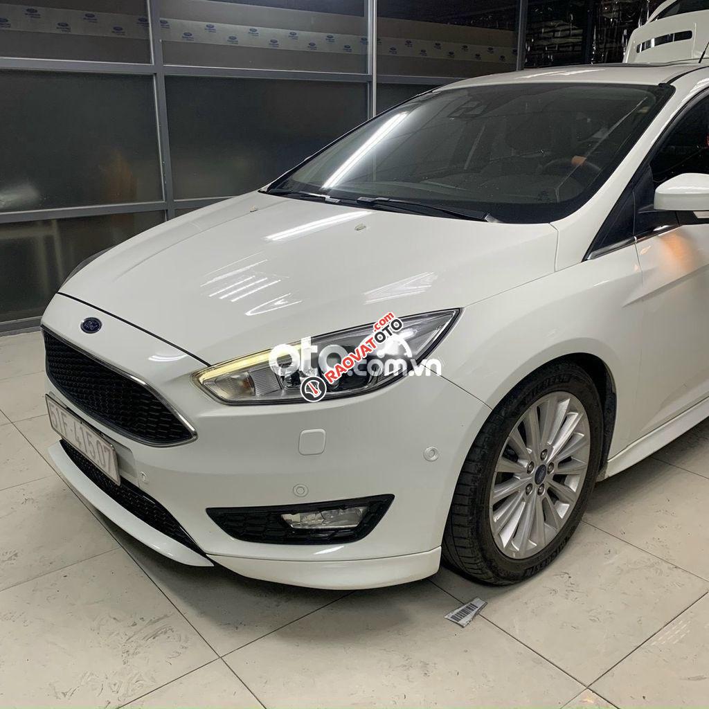 Bán Ford Focus Sport đời 2016, màu trắng-1