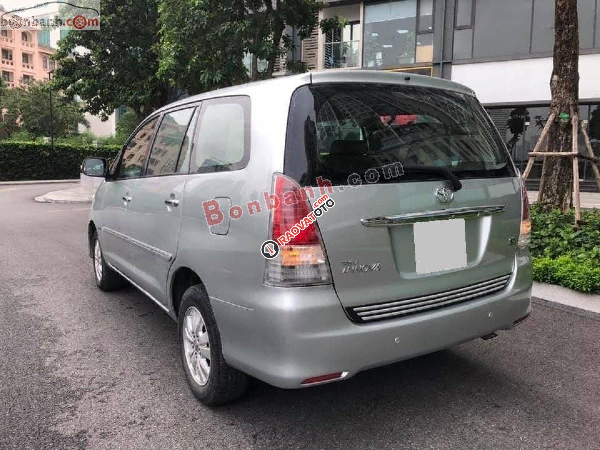 Bán xe Toyota Innova V năm sản xuất 2009, màu xám, giá chỉ 298 triệu-5