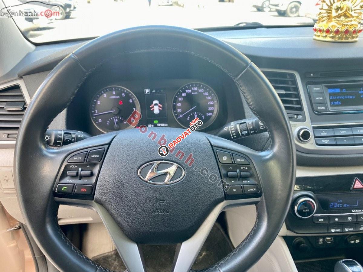 Bán Hyundai Tucson 2.0 AT năm 2016, màu nâu -4