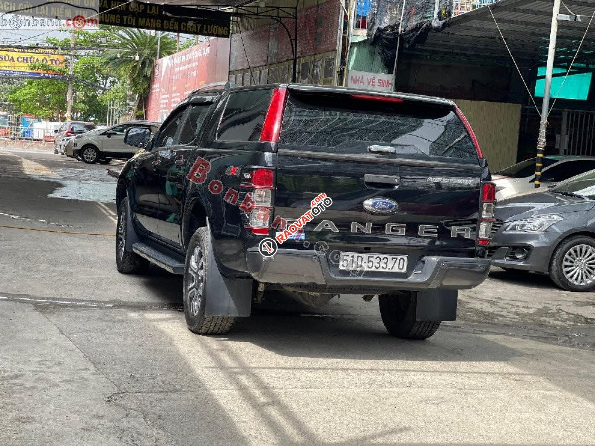 Bán ô tô Ford Ranger Wildtrak 3.2L AT 4x4 sản xuất 2019, màu đen, xe nhập-4