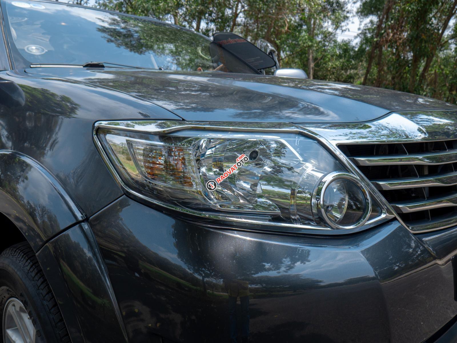 Cần bán Toyota Fortuner 2.7V sản xuất 2013, đăng ký 2014. Xe ngon giá tốt chính chủ biển HCM-7