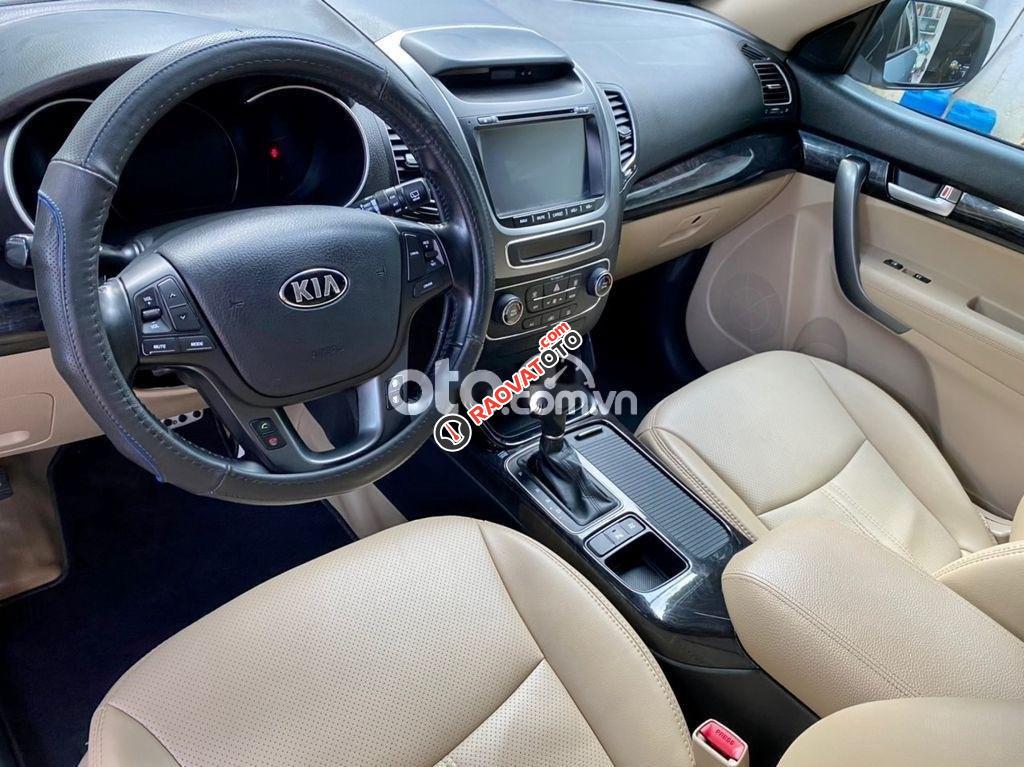 Cần bán Kia Sorento GAT 2017, màu trắng, giá tốt-1