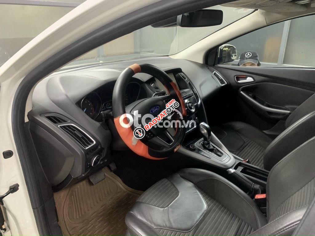 Bán Ford Focus Sport đời 2016, màu trắng-8