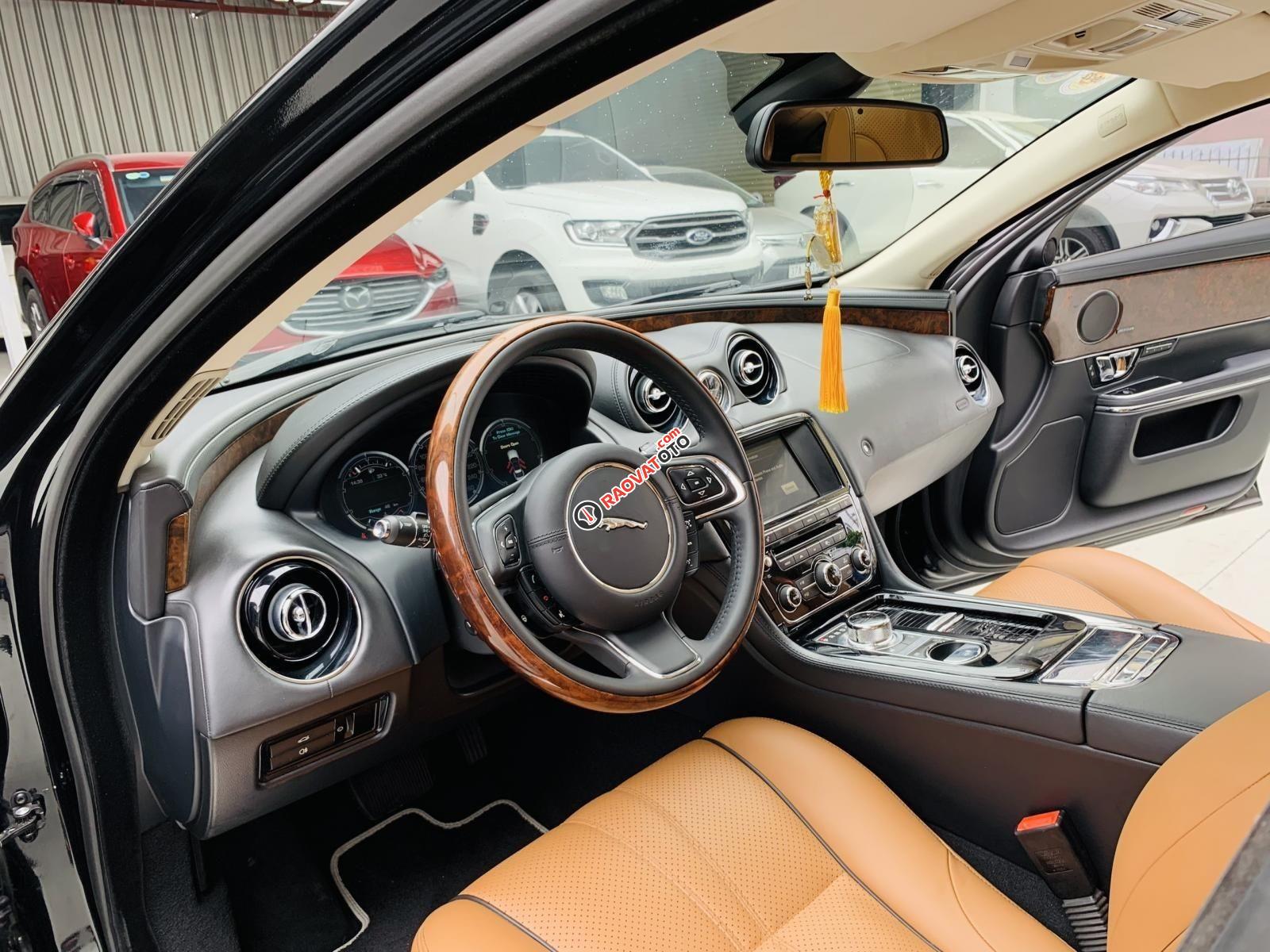 Bán xe Jaguar XJL năm sản xuất 2014, xe cực sang, nhập khẩu Anh, biển thành phố-8