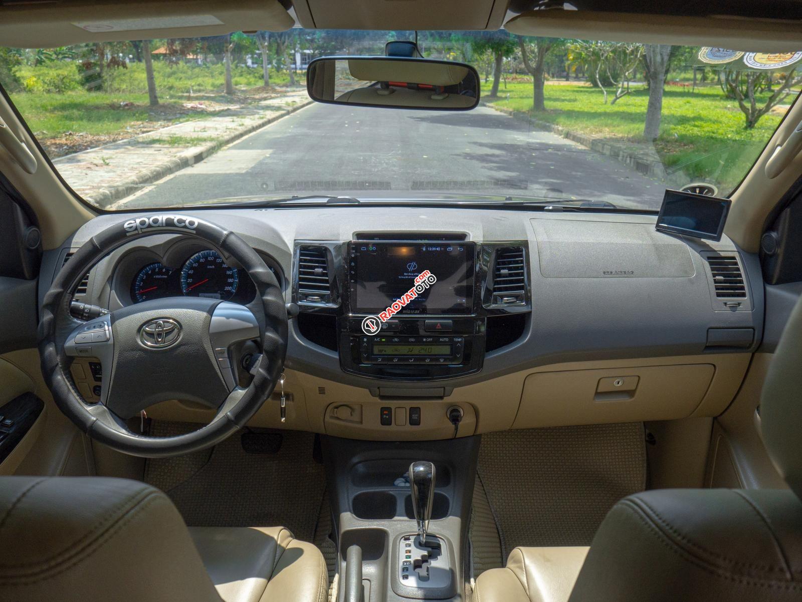 Cần bán Toyota Fortuner 2.7V sản xuất 2013, đăng ký 2014. Xe ngon giá tốt chính chủ biển HCM-2
