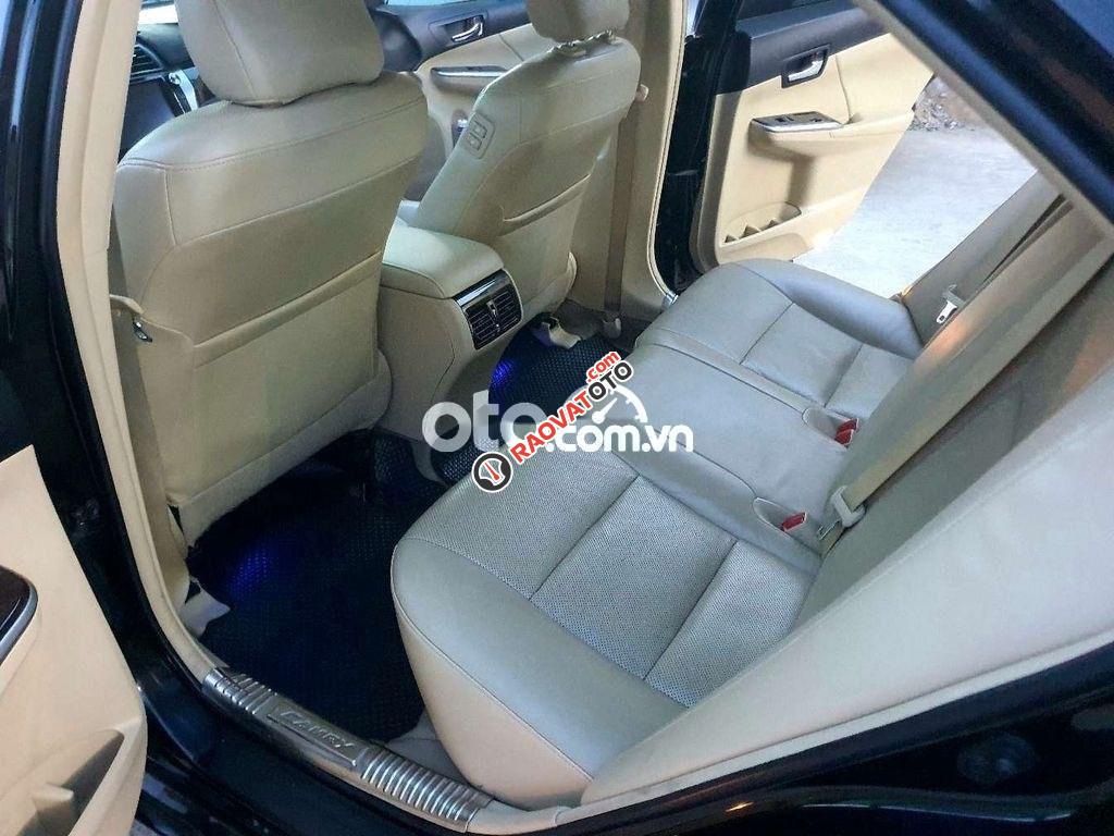 Bán Toyota Camry 2.5G đời 2016 xe gia đình-10