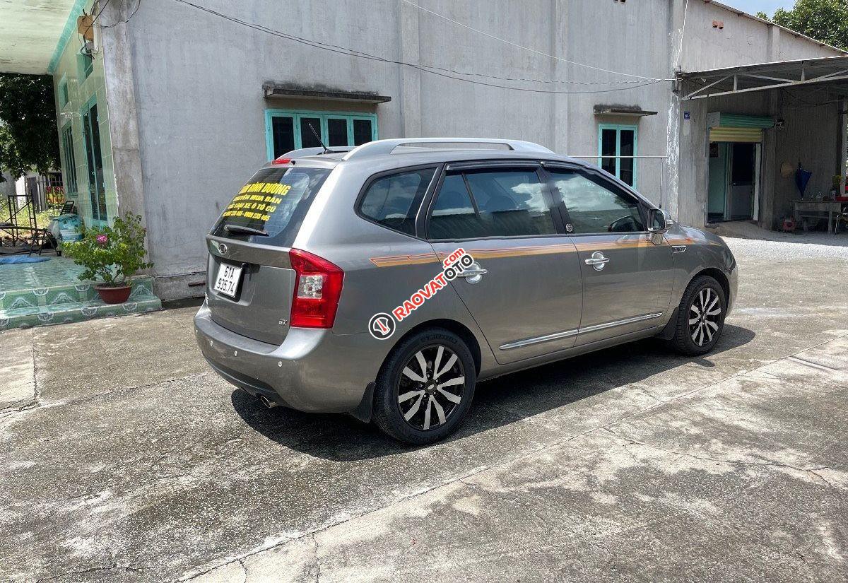 Cần bán Kia Carens SX năm 2011, màu xám còn mới, 215tr-1