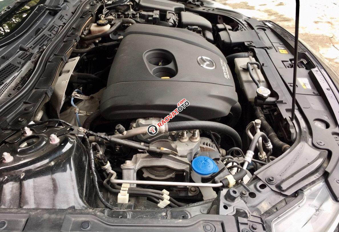 Bán Mazda 6 2.0L Premium sản xuất năm 2017, màu đen còn mới, giá chỉ 689 triệu-1