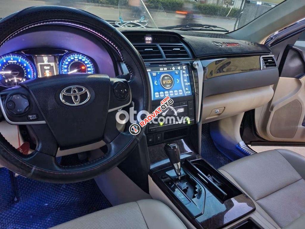 Bán Toyota Camry 2.5G đời 2016, màu đen-4