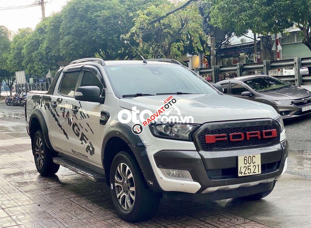 Bán Ford Ranger Wildtrak 3.2 sản xuất 2015, màu bạc, nhập khẩu, 649 triệu-3