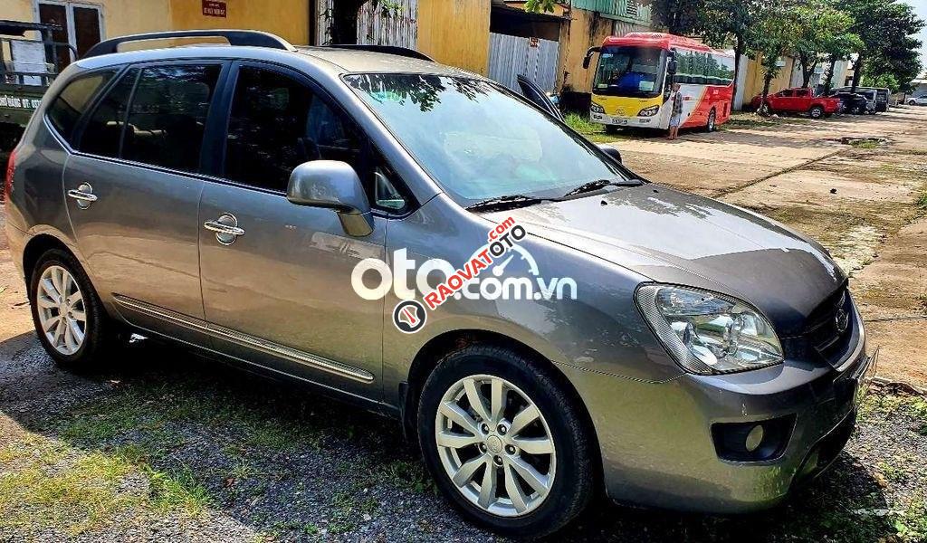 Bán Kia Carens AT năm sản xuất 2010, màu bạc số tự động-1