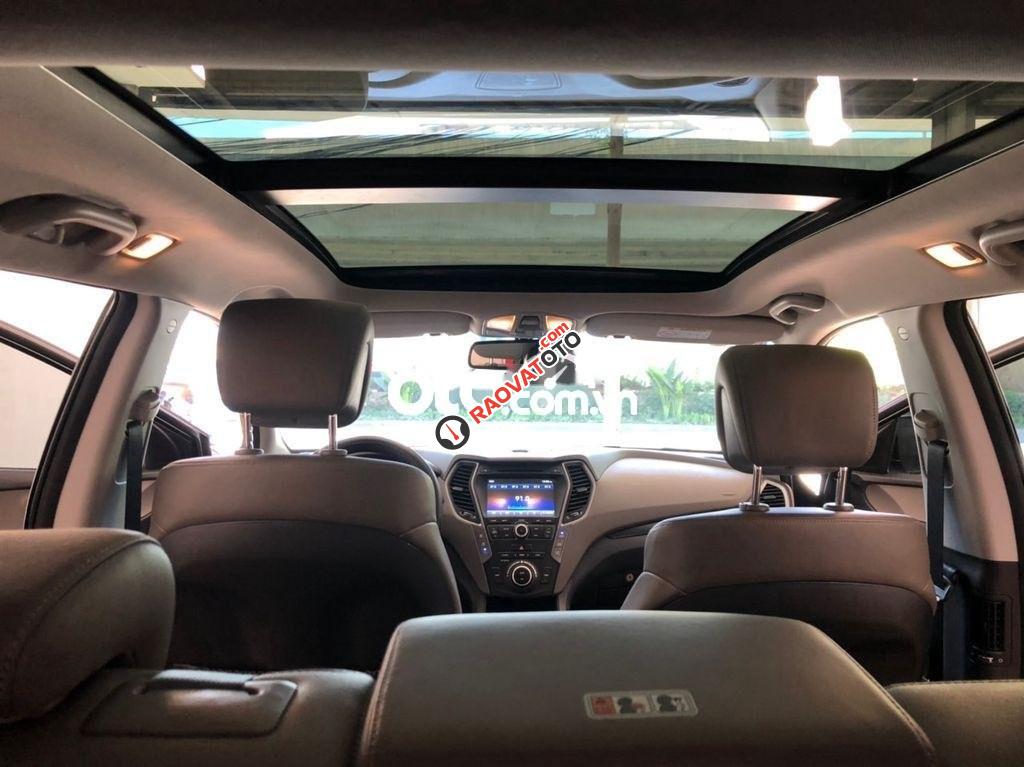Xe Hyundai Santa Fe 2.4AT 2017 xe gia đình-10
