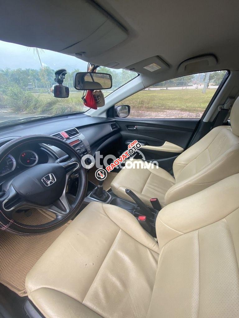 Cần bán lại xe Honda City 1.5MT đời 2013, màu đen số sàn-5