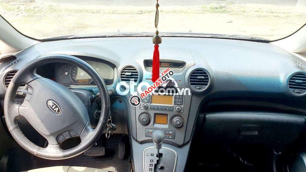 Bán Kia Carens AT năm sản xuất 2010, màu bạc số tự động-5