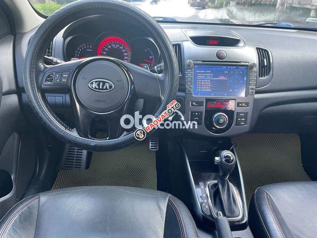 Bán ô tô Kia Forte AT sản xuất năm 2013, màu trắng -5