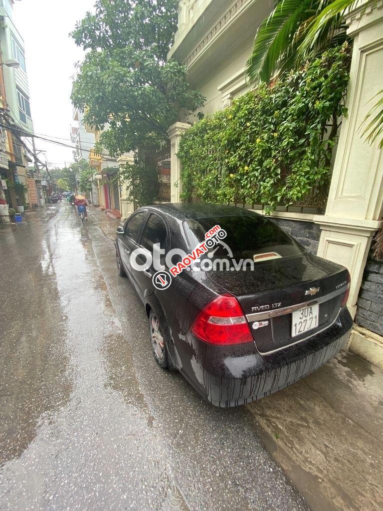 Cần bán xe Chevrolet Aveo LTZ đời 2014, màu đen, nhập khẩu chính chủ-3