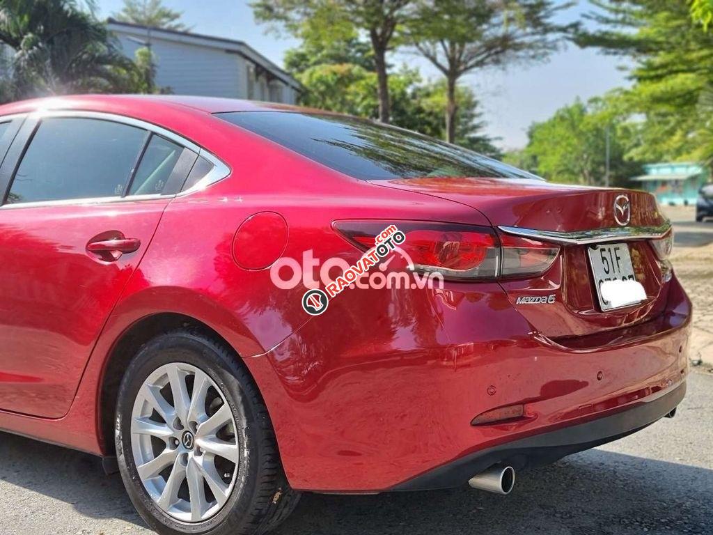 Bán ô tô Mazda 6 2.0 sản xuất 2016, màu đỏ giá cạnh tranh-3
