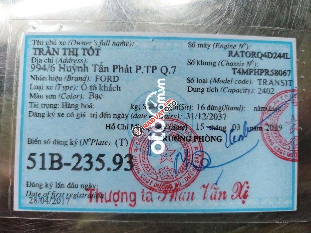 Cần bán lại xe Ford Transit Luxury sản xuất 2017, màu bạc còn mới-3