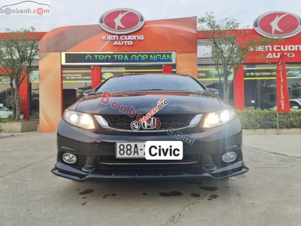 Cần bán xe Honda Civic 2.0 AT sản xuất 2016, màu đen xe gia đình-0