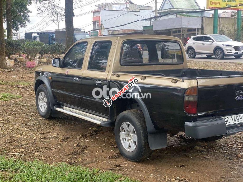 Bán xe Ford Ranger XLT 2004, hai màu-3